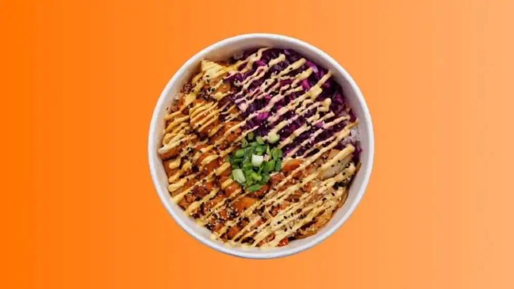 KUBEŁEK CHINGU z kurczakiem po koreańsku